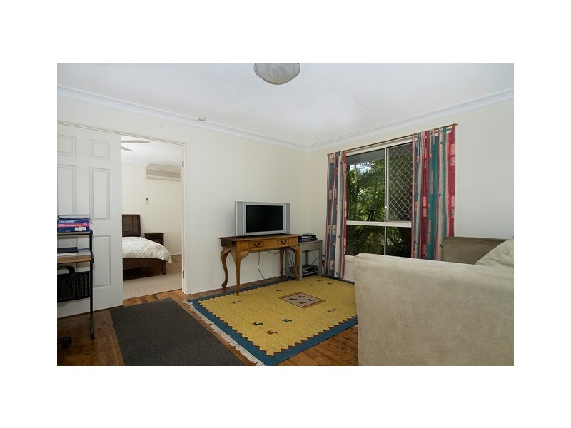 16 Stardust Court, Sunrise Beach QLD 4567