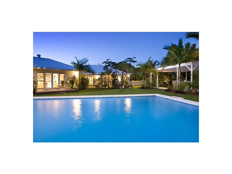 11 Habitat Place, Noosa Heads QLD 4567