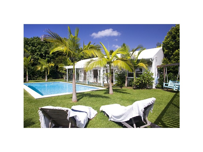 11 Habitat Place, Noosa Heads QLD 4567