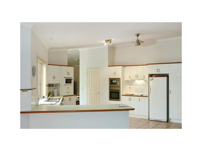 14 Tamarine Court, Cooroibah QLD 4565