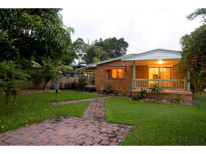 12 Hilton Terrace, Tewantin QLD 4565
