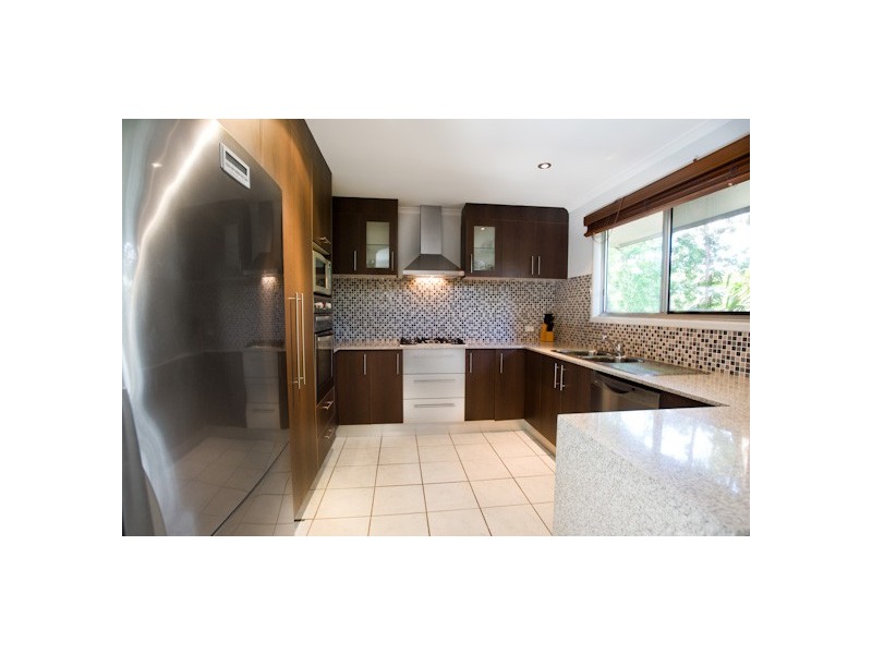 90 Pacific Avenue, Sunshine Beach QLD 4567