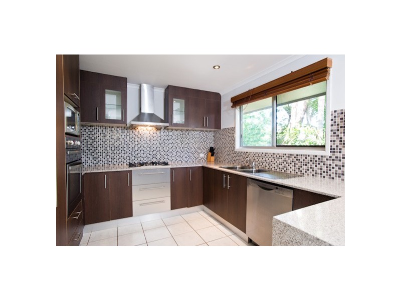 90 Pacific Avenue, Sunshine Beach QLD 4567