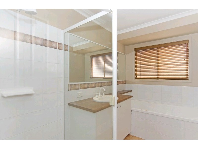 8 Liberty Place, Sunrise Beach QLD 4567