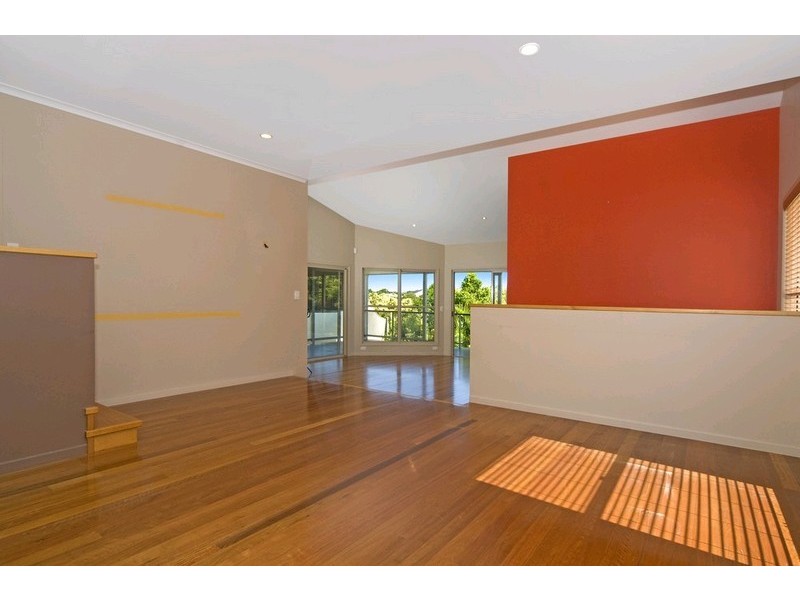 8 Liberty Place, Sunrise Beach QLD 4567