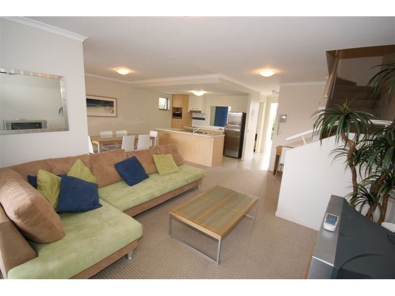 80/73 Hilton Terrace, Noosaville QLD 4566