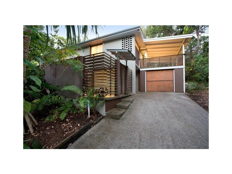 4 Duke Street, Sunshine Beach QLD 4567