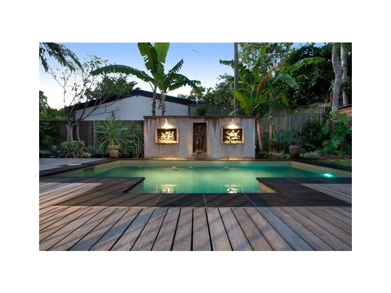 4 Duke Street, Sunshine Beach QLD 4567