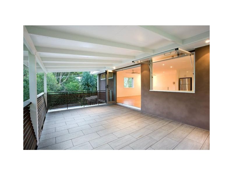 4 Duke Street, Sunshine Beach QLD 4567