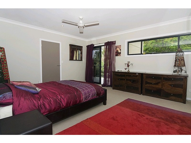 11 Wollomia Way, Sunrise Beach QLD 4567
