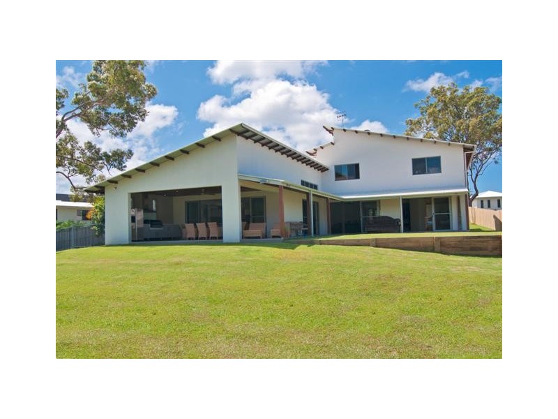 53 Cooroibah Crescent, Tewantin QLD 4565