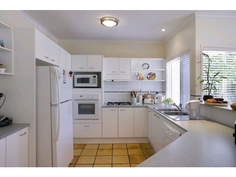 6 Wesley Court, Noosa Heads QLD 4567