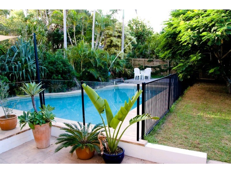 20 Ray Street, Sunshine Beach QLD 4567