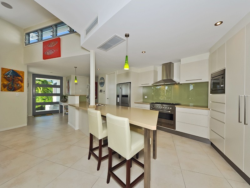 11 Ferguson Street, Sunshine Beach QLD 4567