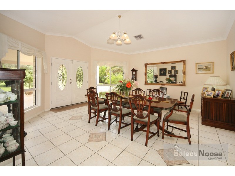 6 Illoura Place, Cooroibah QLD 4565