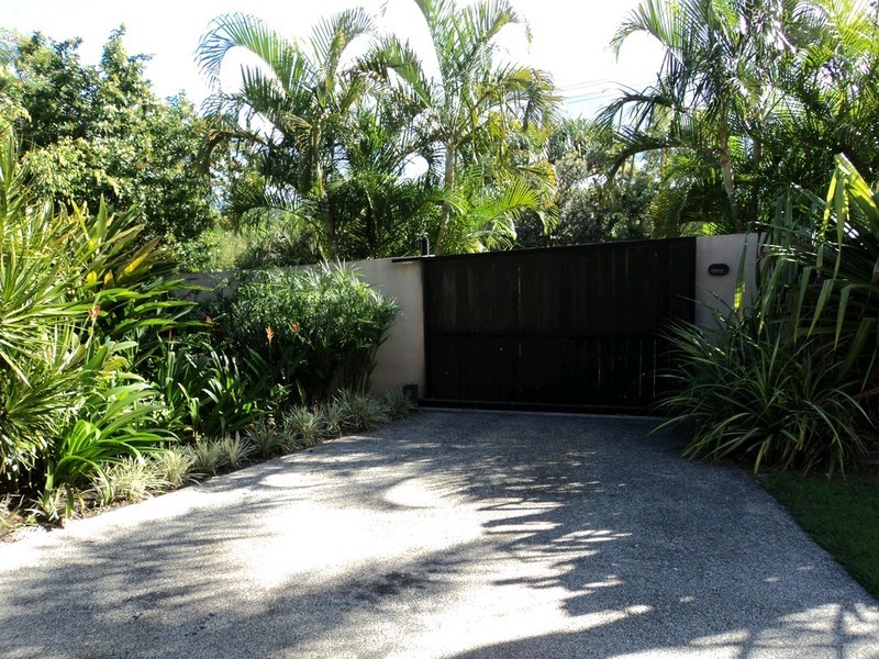 60 Weyba Street, Sunshine Beach QLD 4567