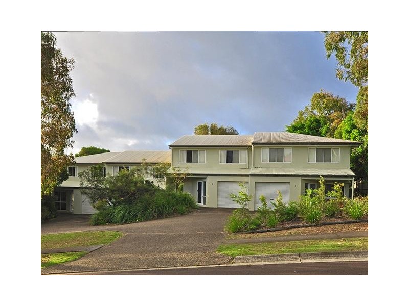 2/4 Lipton Street, Sunrise Beach QLD 4567