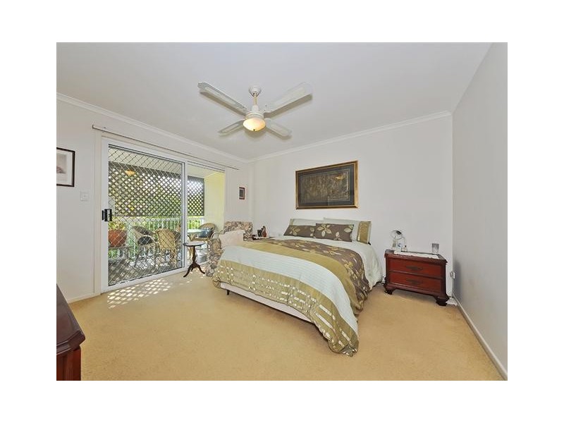2/4 Lipton Street, Sunrise Beach QLD 4567