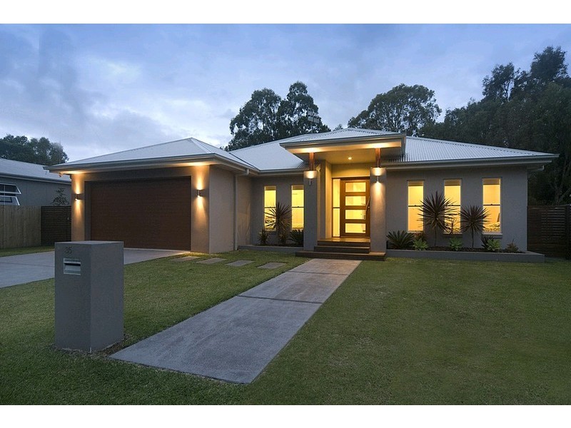 35 Tait Street, Tewantin QLD 4565