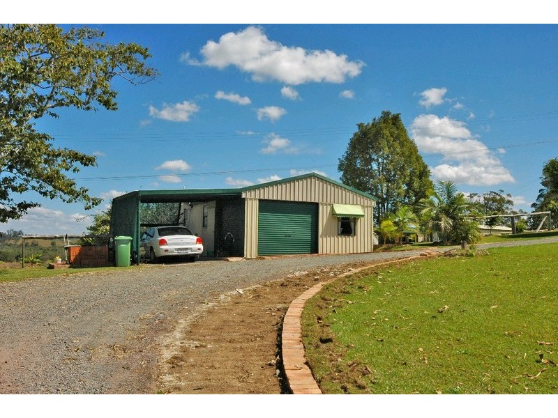 16 Hayward Road, Lake Macdonald QLD 4563