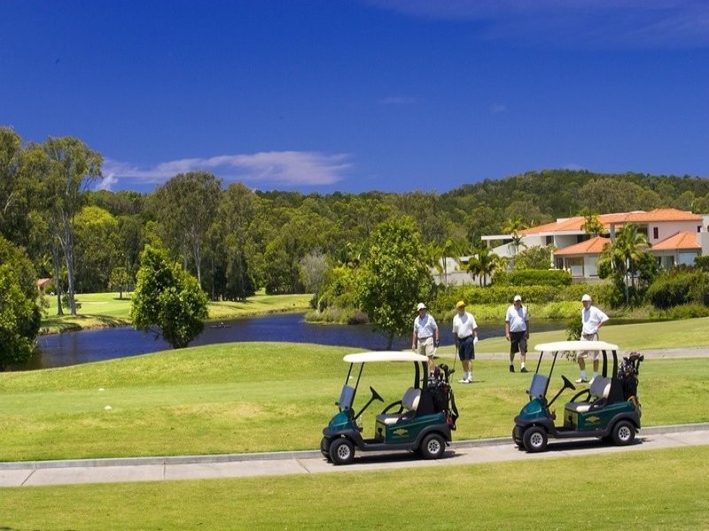 342/61 Noosa Springs Drive, Noosa Heads QLD 4567