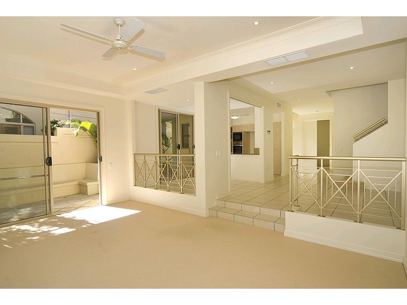 230/61 Noosa Springs Drive, Noosa Springs QLD 4567