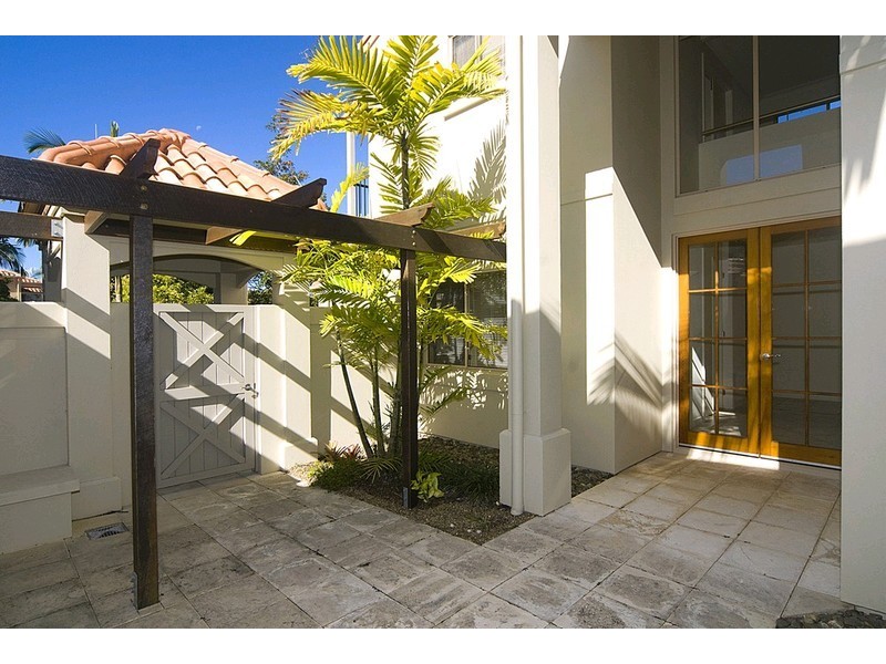 230/61 Noosa Springs Drive, Noosa Springs QLD 4567