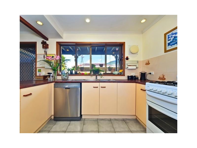 18 Outlook Drive, Tewantin QLD 4565