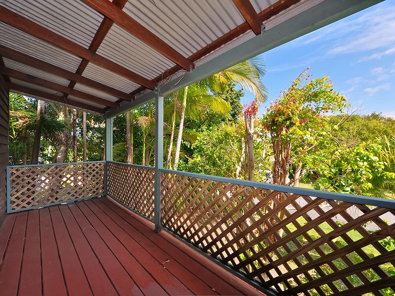 6 Hardy Street, Sunrise Beach QLD 4567