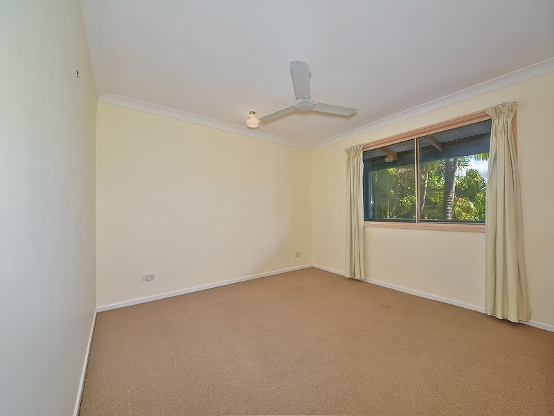 6 Hardy Street, Sunrise Beach QLD 4567