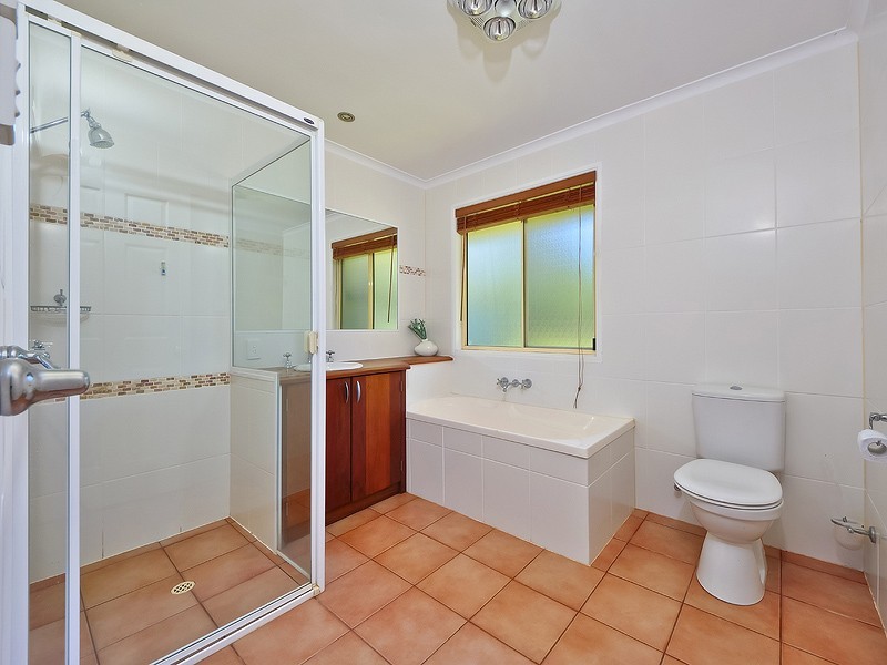 142 Cootharaba Downs Rd, Cootharaba QLD 4565