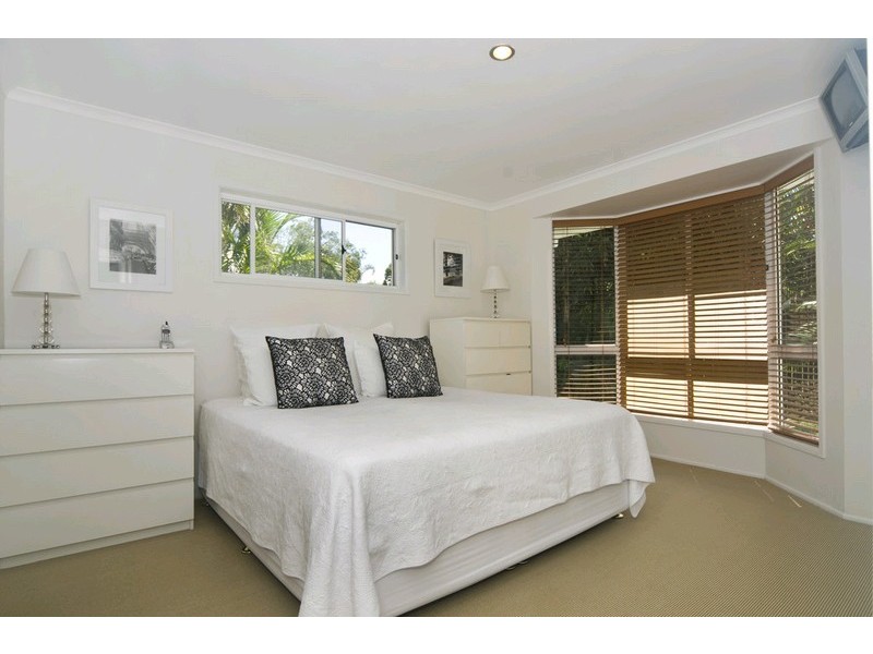 2 Reliance Place, Sunrise Beach QLD 4567