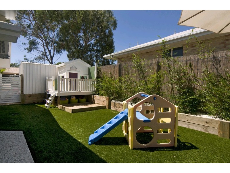 2 Reliance Place, Sunrise Beach QLD 4567