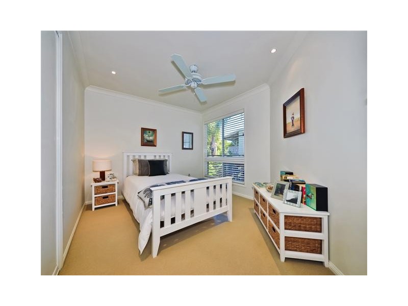 15 Corsair Crescent, Sunrise Beach QLD 4567