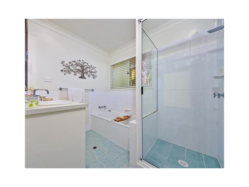 15 Corsair Crescent, Sunrise Beach QLD 4567