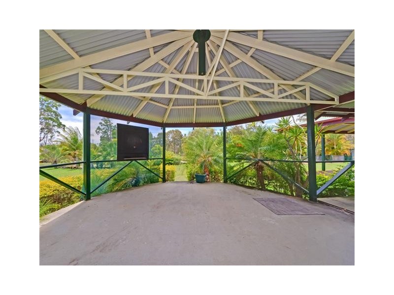 171 Illoura Place, Cooroibah QLD 4565