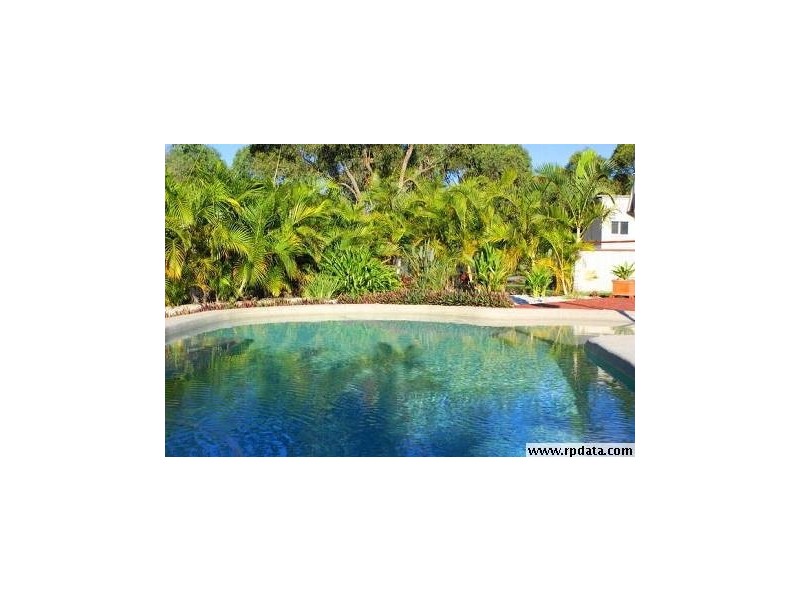 171 Illoura Place, Cooroibah QLD 4565