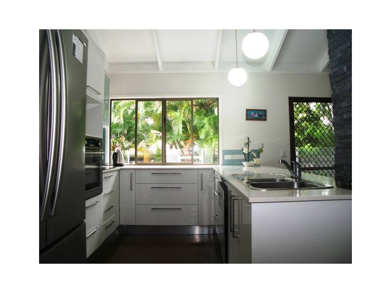 25 Solway Drive, Sunshine Beach QLD 4567