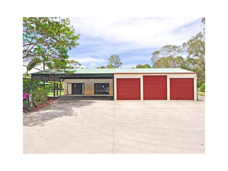 171 Illoura Place, Cooroibah QLD 4565