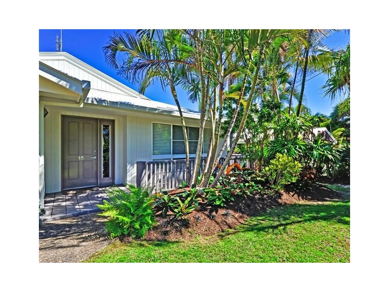 15 Corsair Crescent, Sunrise Beach QLD 4567