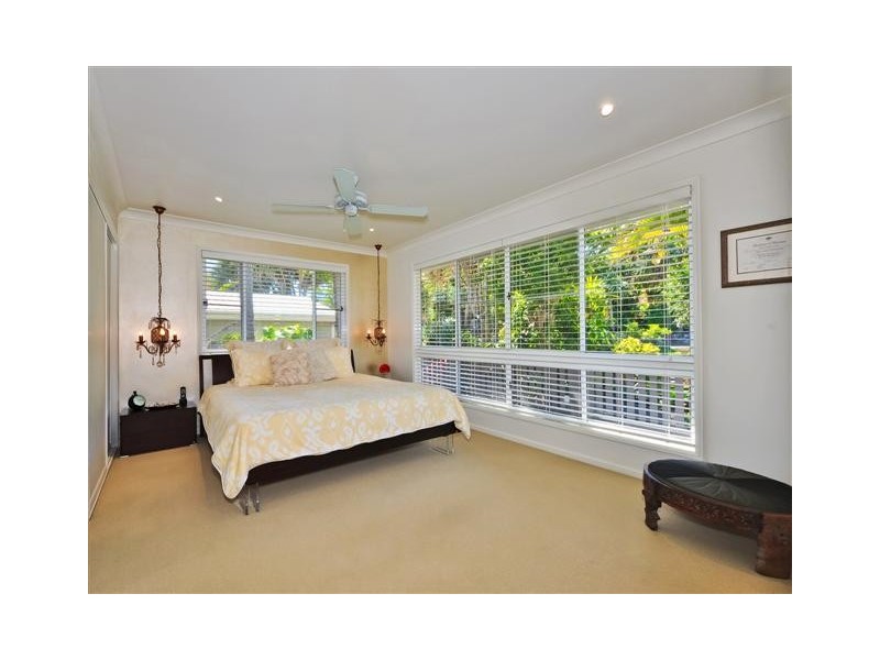 15 Corsair Crescent, Sunrise Beach QLD 4567