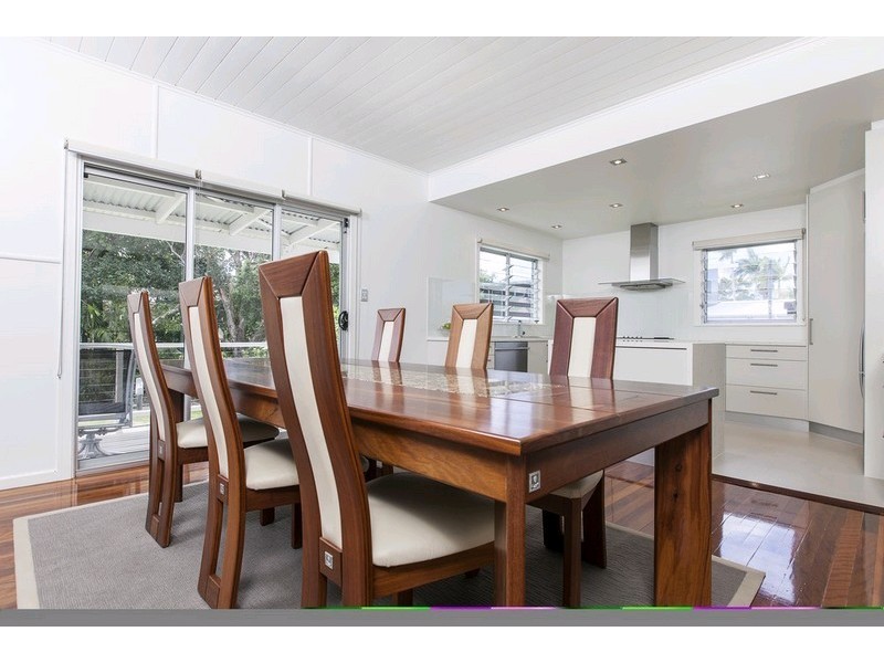 7 Cloudsley Street, Noosaville QLD 4566