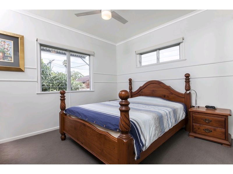 7 Cloudsley Street, Noosaville QLD 4566