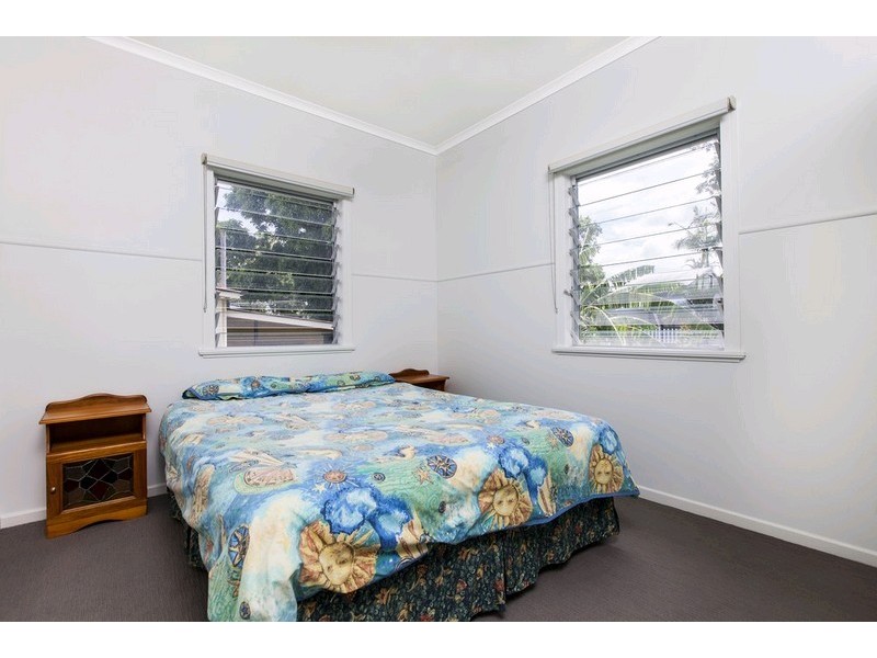 7 Cloudsley Street, Noosaville QLD 4566