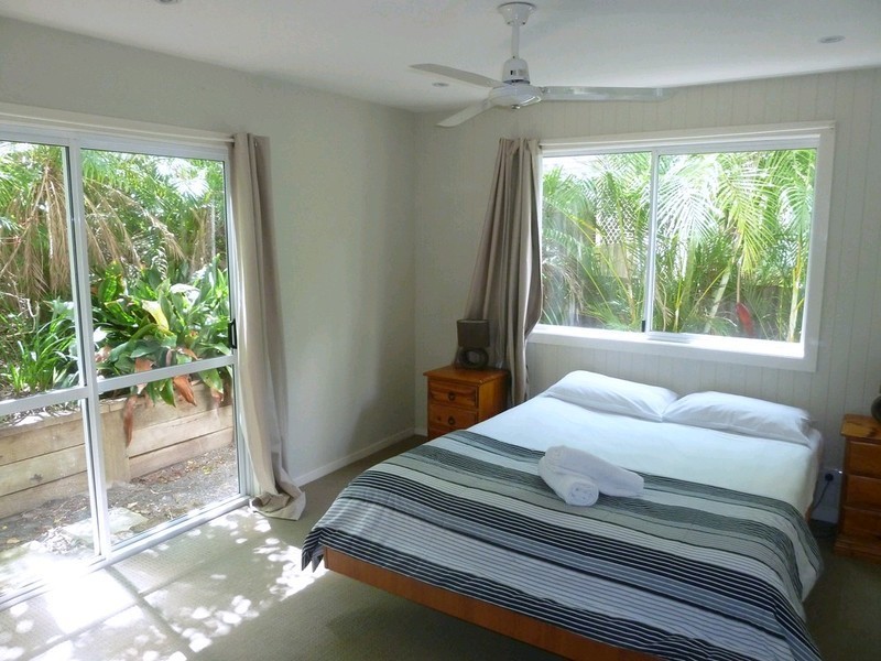 9 Swan Avenue, Sunshine Beach QLD 4567