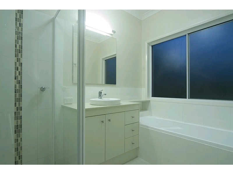 35 Tait Street, Tewantin QLD 4565