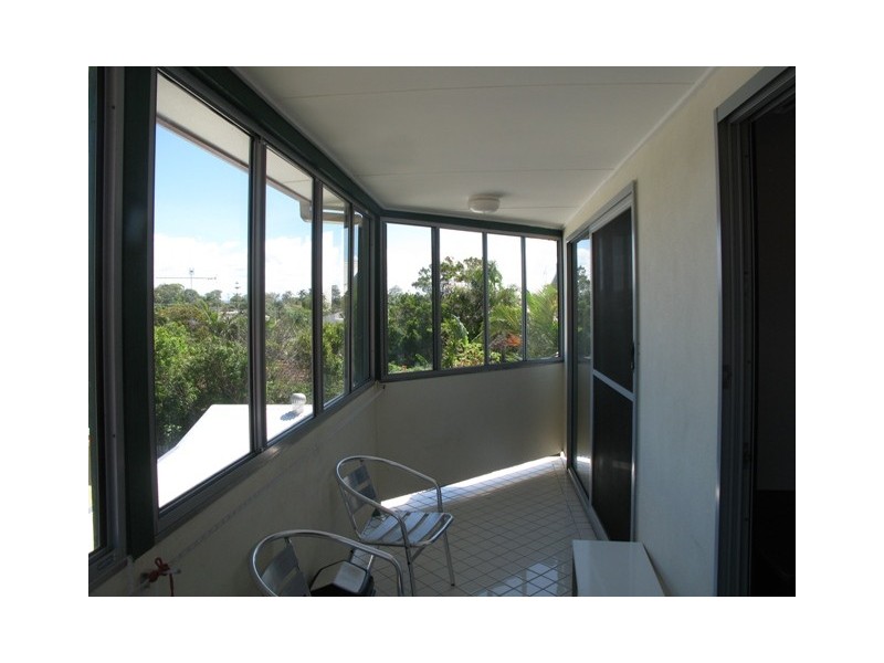 1 Southern Cross Parade, Sunrise Beach QLD 4567