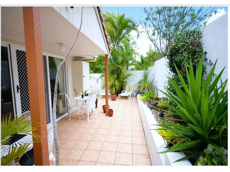 1/96 Ben Lexcen Drive, Sunshine Beach QLD 4567