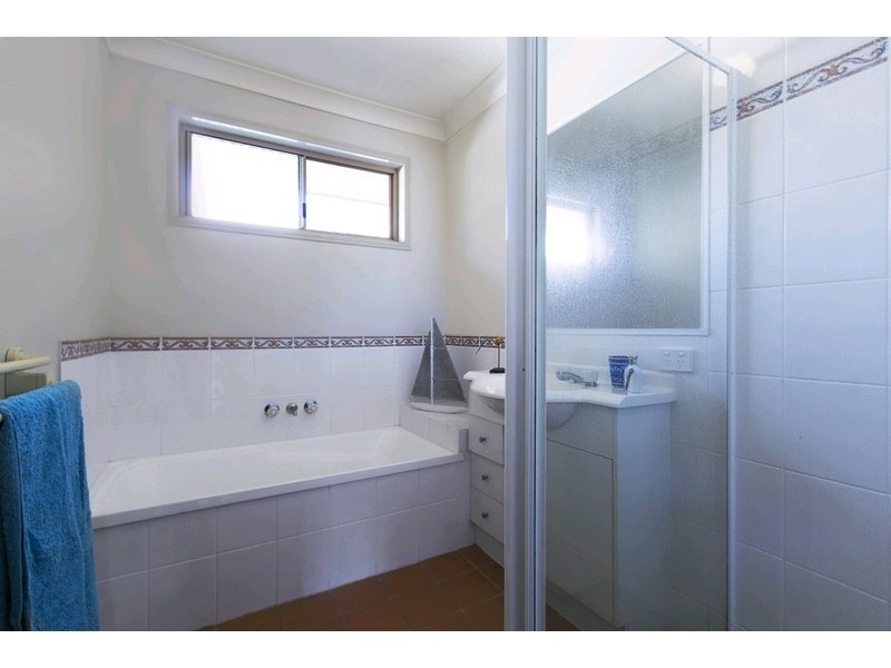 49 Bushlands Drive, Noosaville QLD 4566