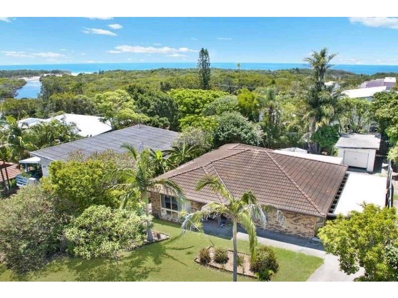 44 Second Avenue, Coolum Beach QLD 4573
